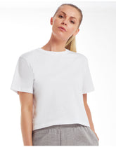 Mantis Womens Organic Cropped T